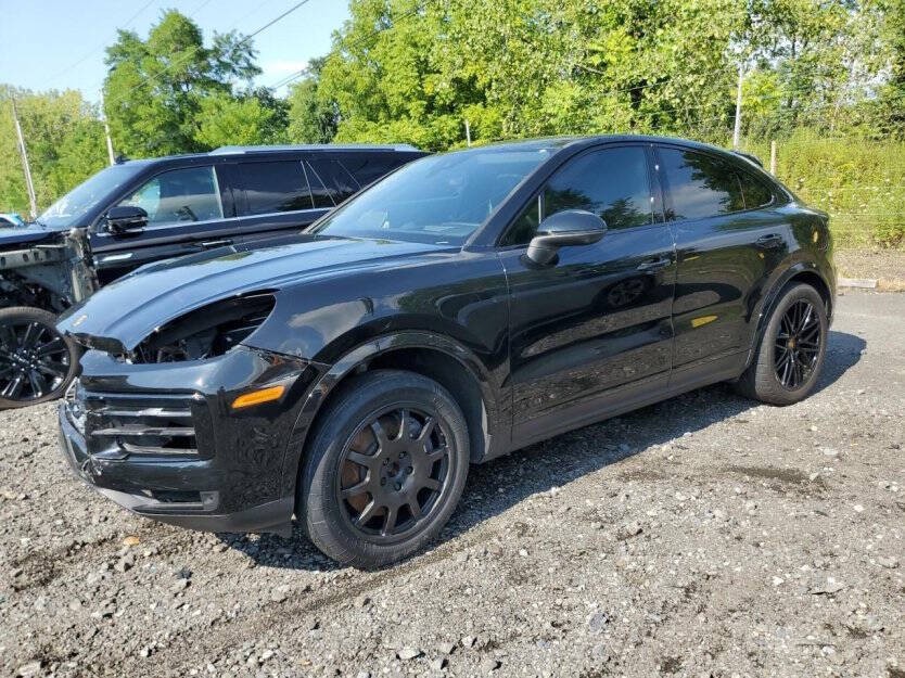 2024 Porsche Cayenne Image 3
