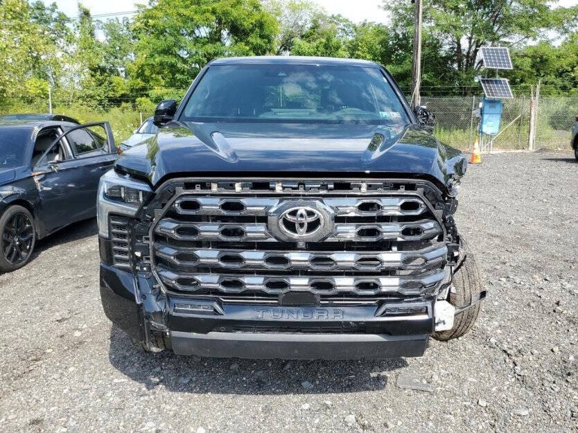 2024 Toyota Tundra Image 2