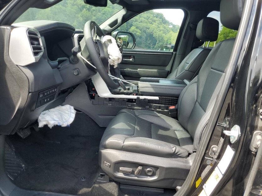2024 Toyota Tundra Image 6