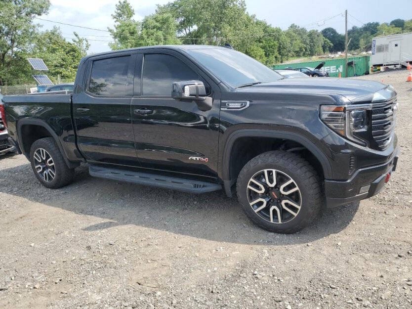 2022 GMC Sierra 1500 Image 1