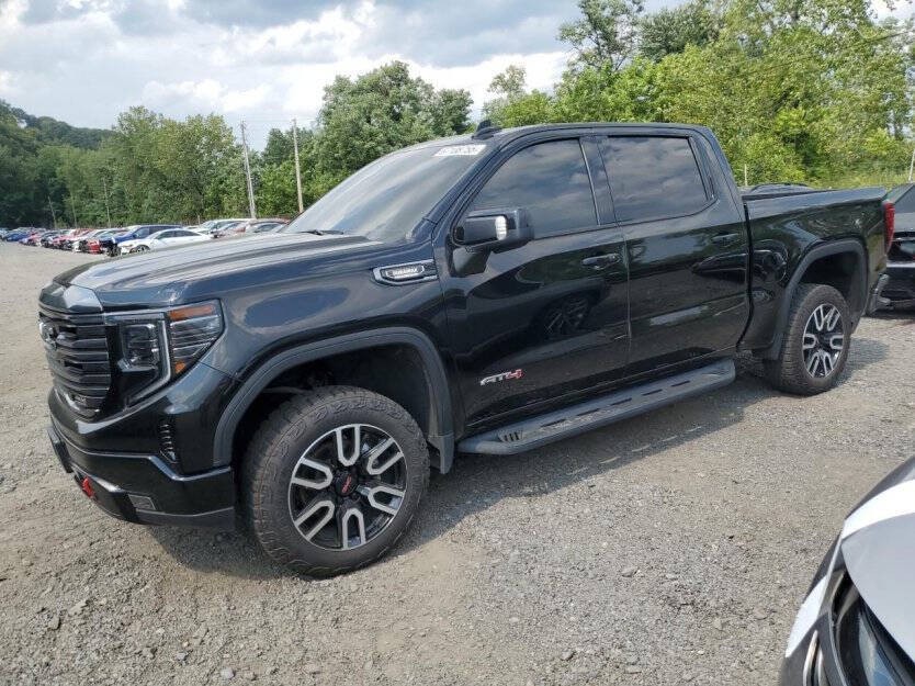 2022 GMC Sierra 1500 Image 2