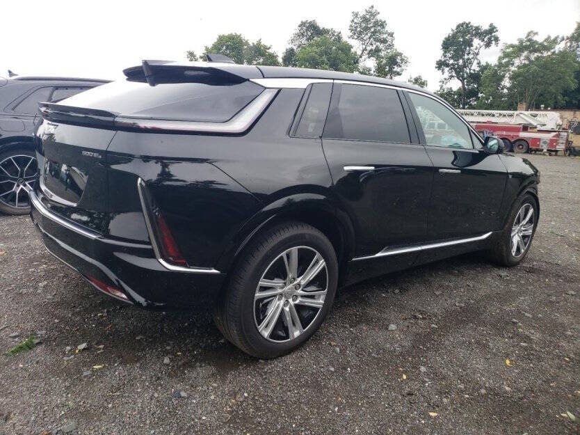 2024 Cadillac Lyriq Image 5