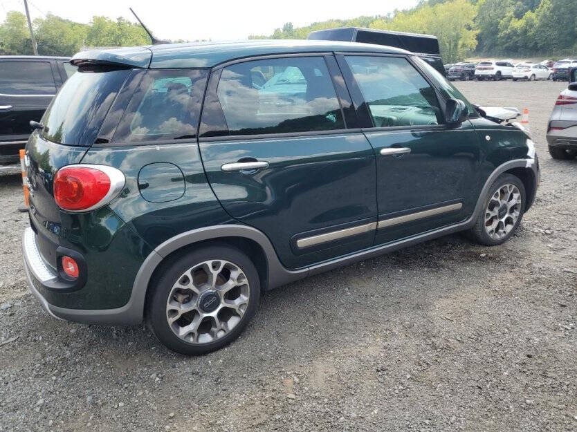 2014 FIAT 500L Image 5