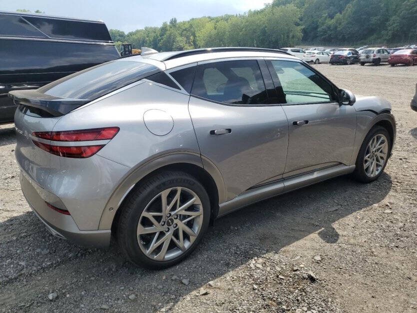 2024 Genesis GV60 Image 5