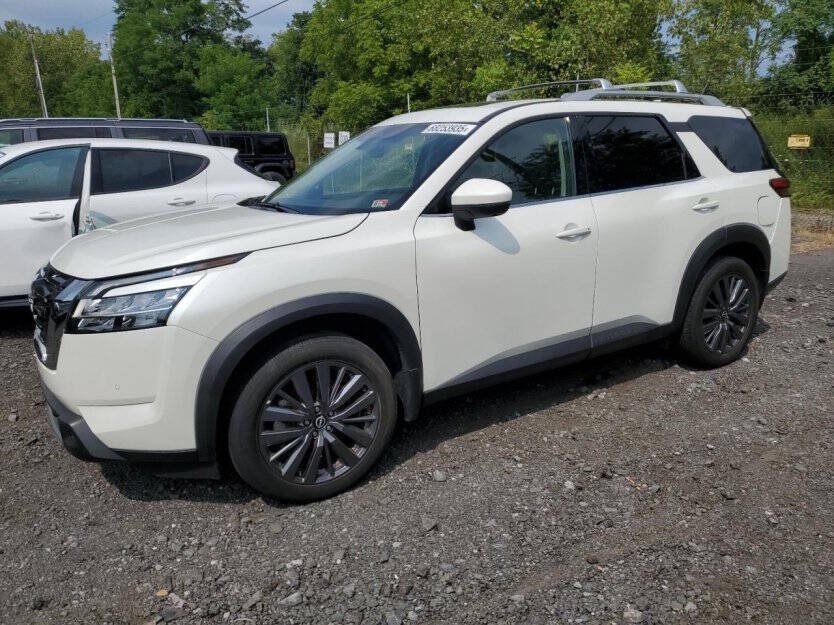 2024 Nissan Pathfinder Image 2
