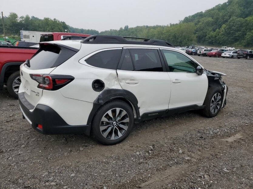 2025 Subaru Outback Image 5