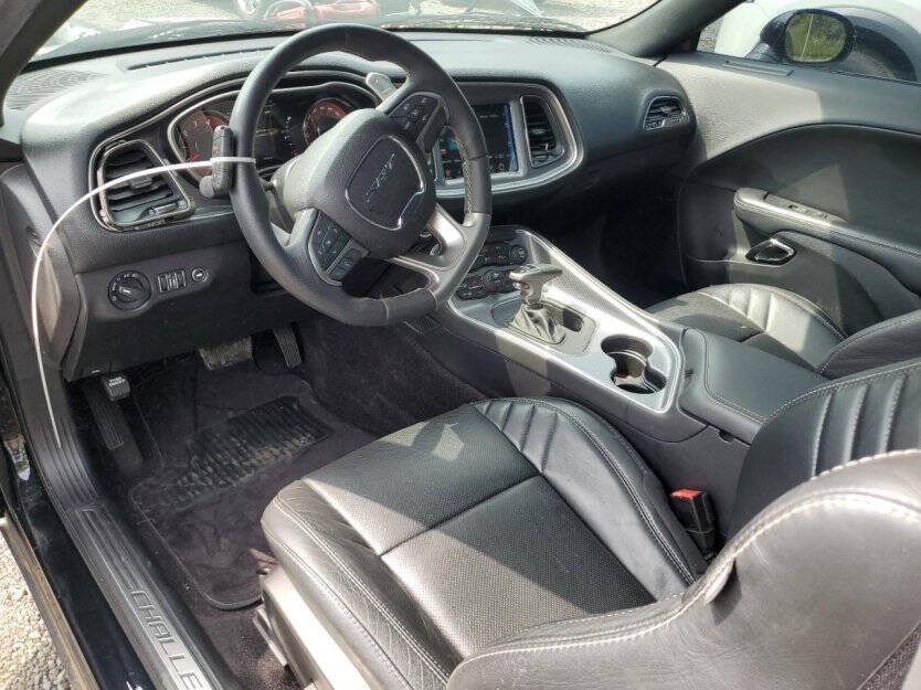 2016 Dodge Challenger Image 7