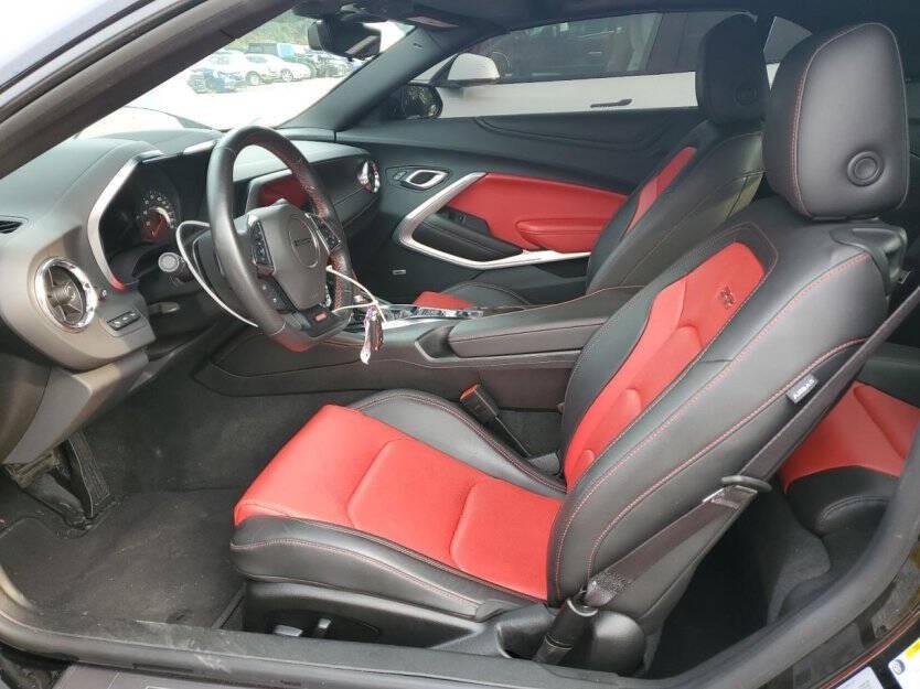 2024 Chevrolet Camaro Image 6