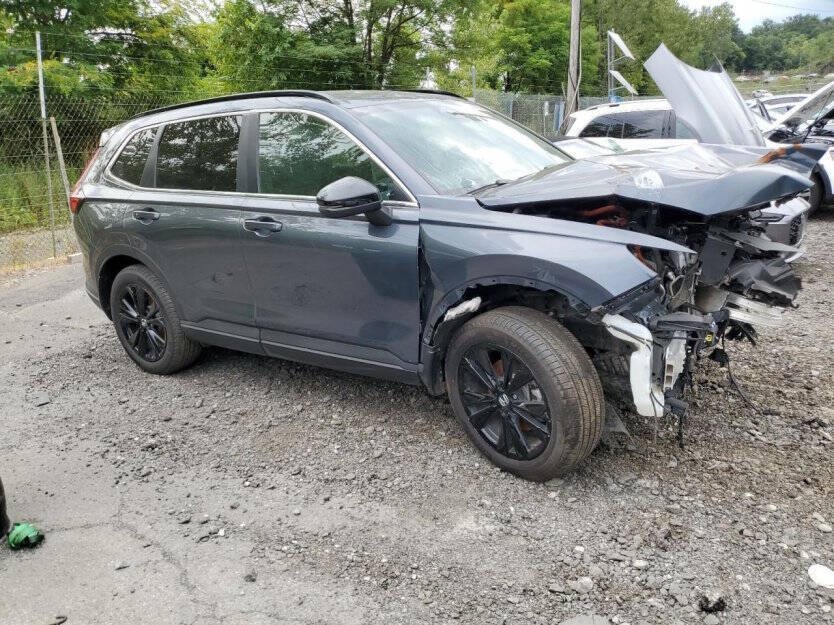2025 Honda CR-V Image 1