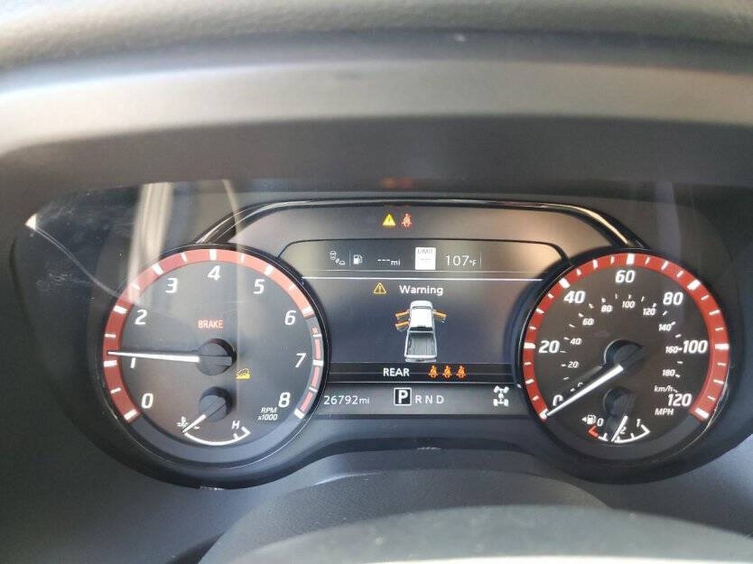 2023 Nissan Titan Image 8