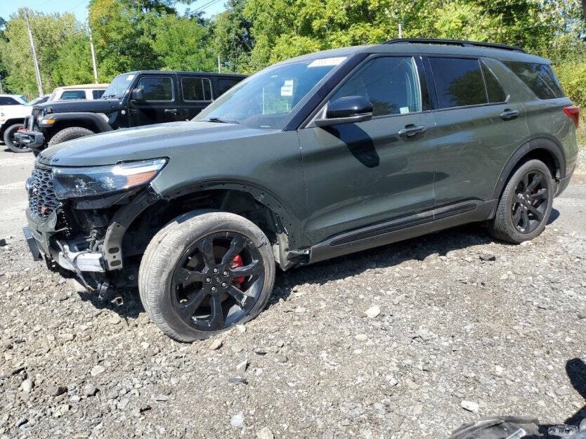 2022 Ford Explorer Image 3