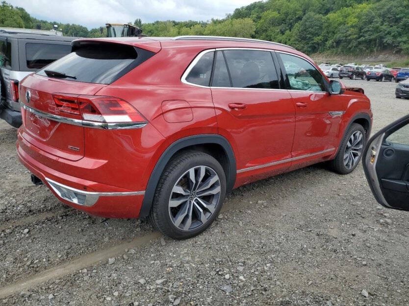 2022 Volkswagen Atlas Cross Sport Image 5