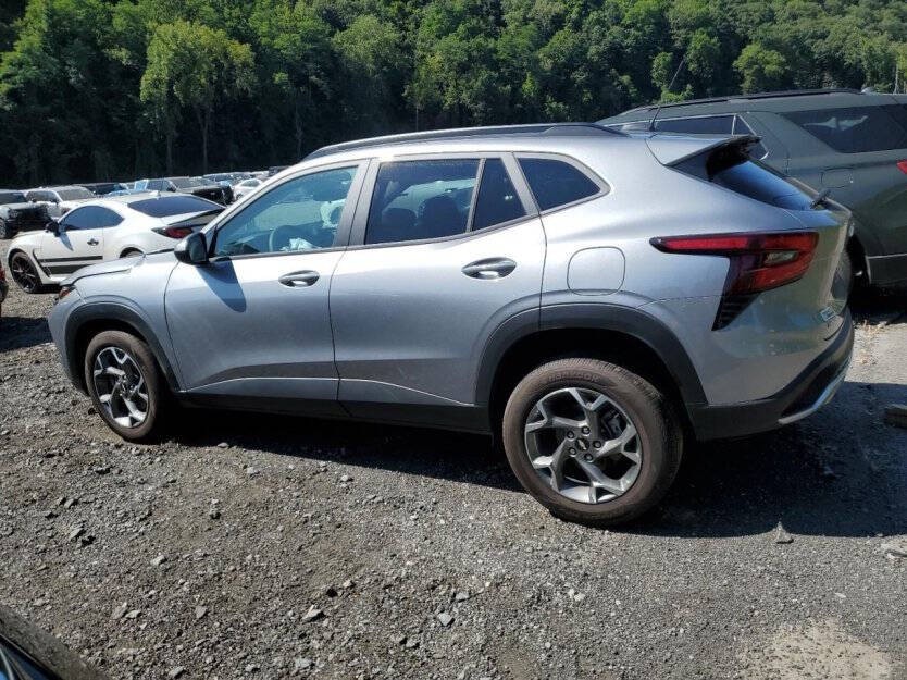 2025 Chevrolet Trax Image 4