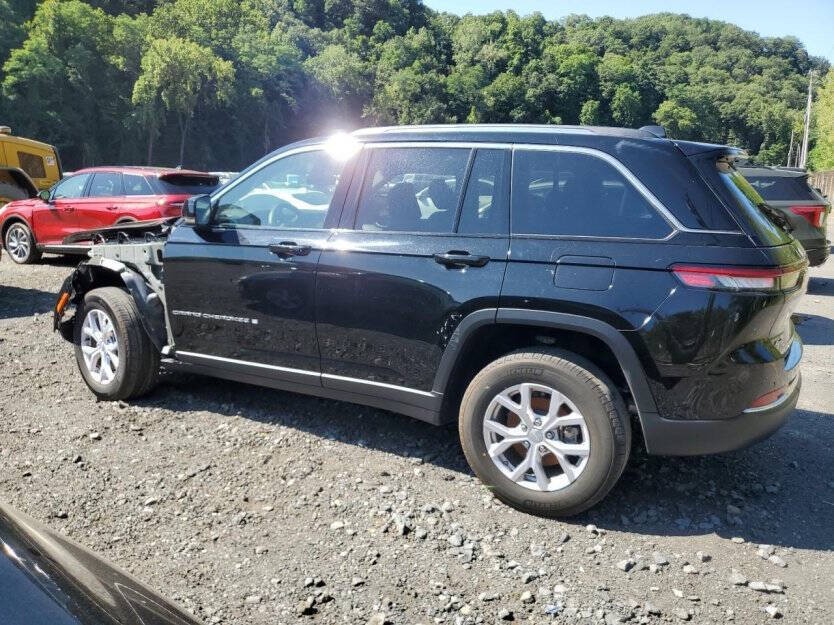 2022 Jeep Grand Cherokee Image 4