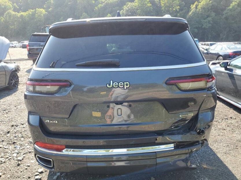 2024 Jeep Grand Cherokee Image 3