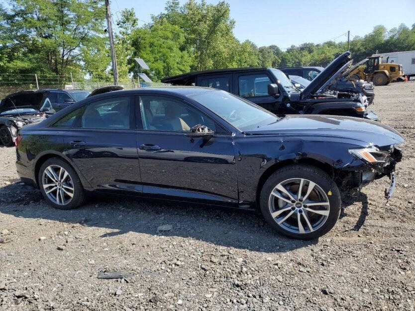 2021 Audi A6 Image 1