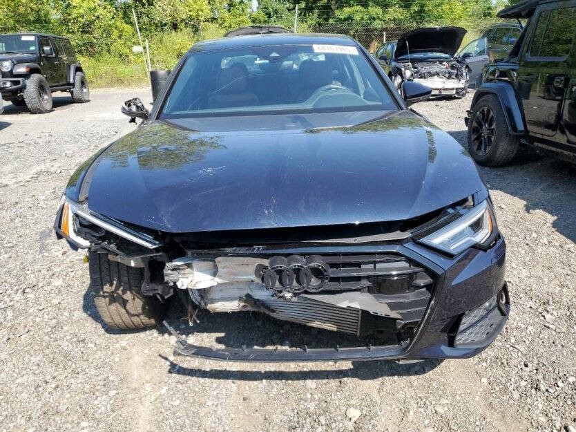 2021 Audi A6 Image 2