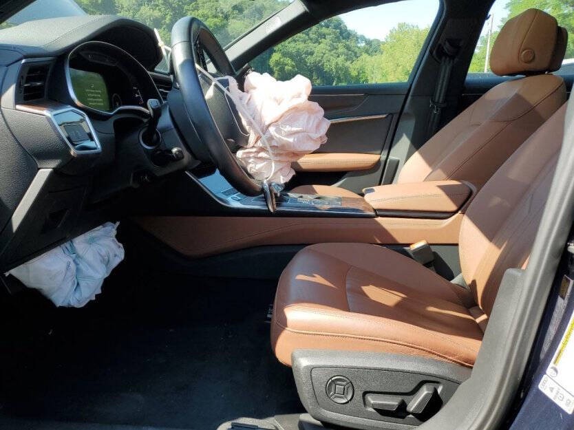 2021 Audi A6 Image 6