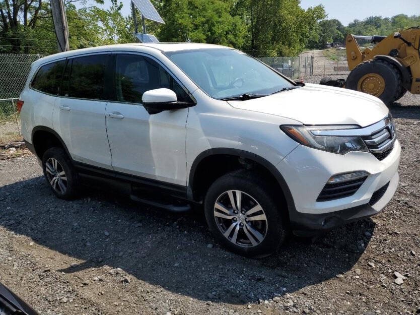 2018 Honda Pilot Image 1