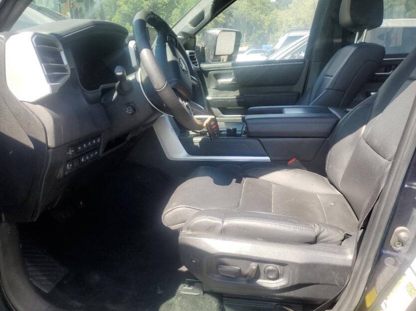 2024 Toyota Tundra Image 5