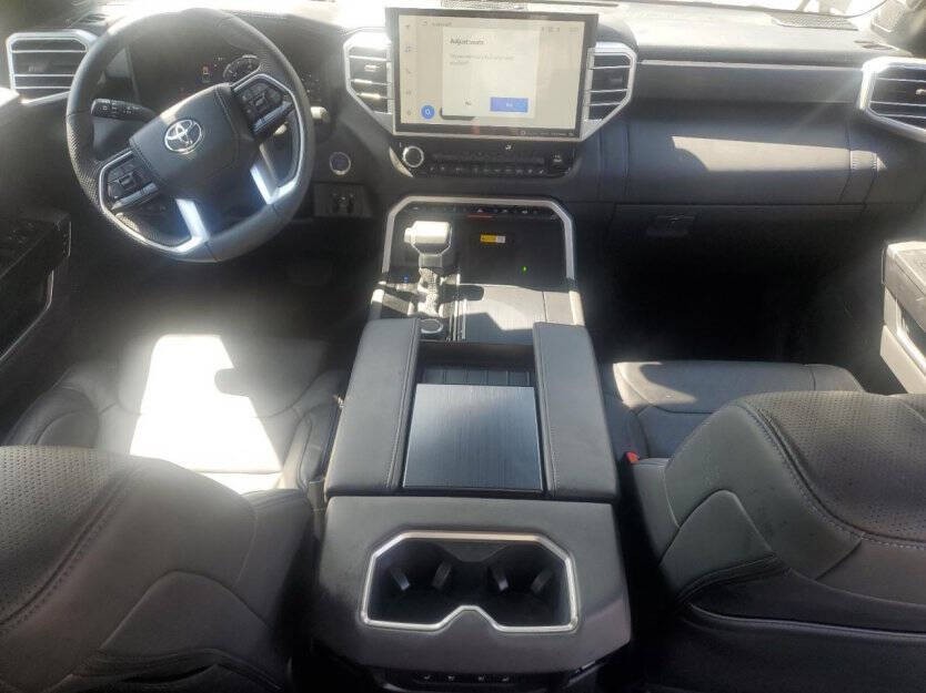 2024 Toyota Tundra Image 7