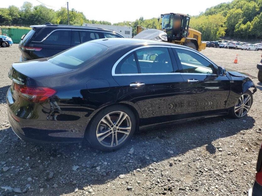 2022 Mercedes-Benz E-Class Image 5