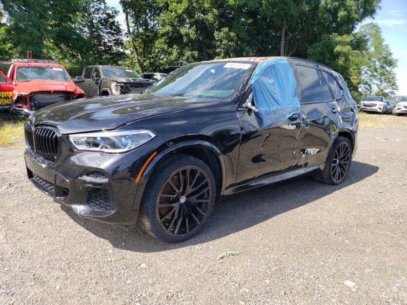 2023 BMW X5 Image 2