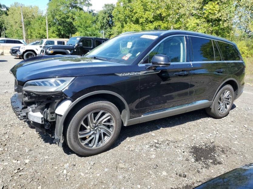 2024 Lincoln Aviator Image 3