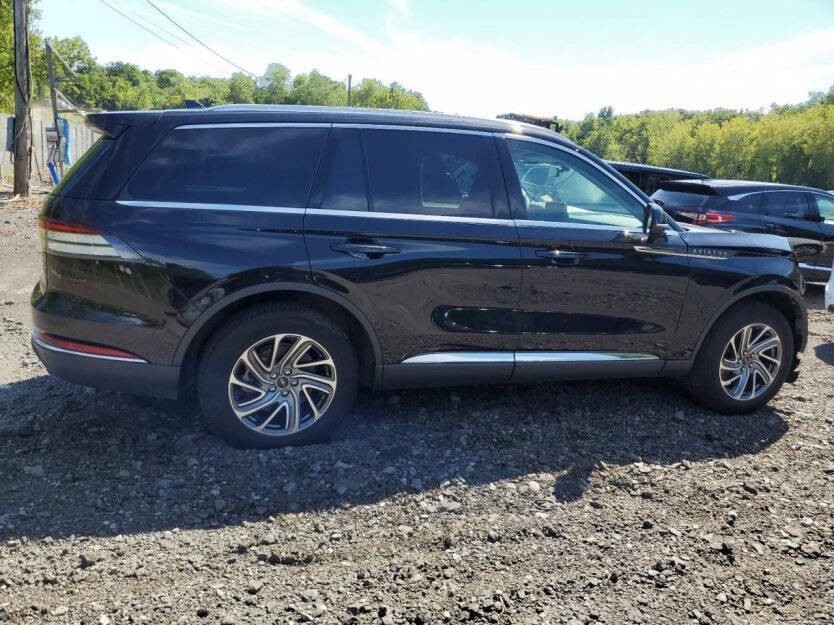 2024 Lincoln Aviator Image 5