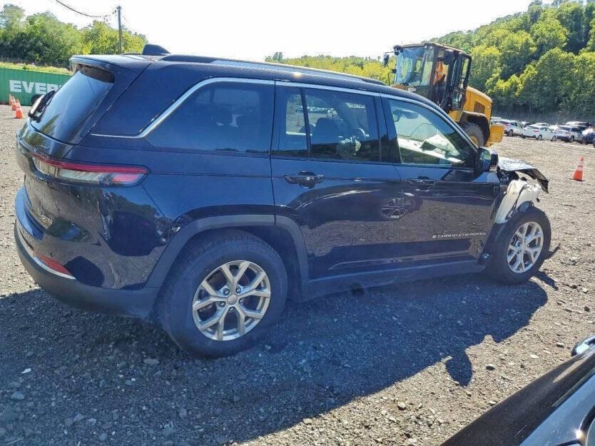 2023 Jeep Grand Cherokee Image 5