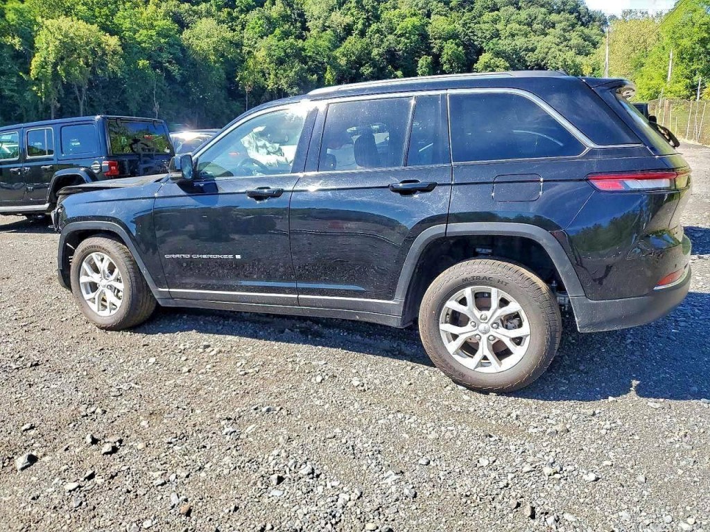 2023 Jeep Grand Cherokee Image 4
