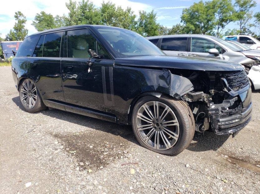 2025 Land Rover Range Rover Image 1