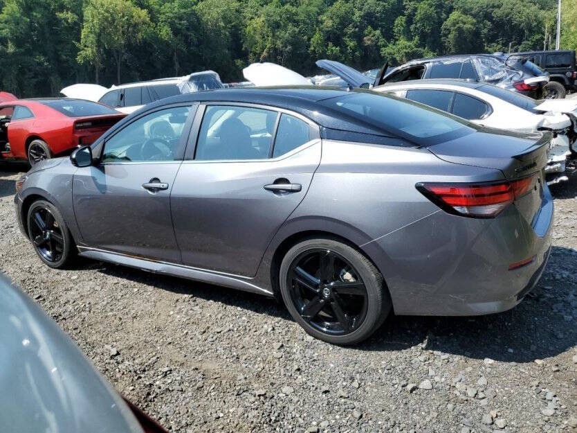 2022 Nissan Sentra Image 3