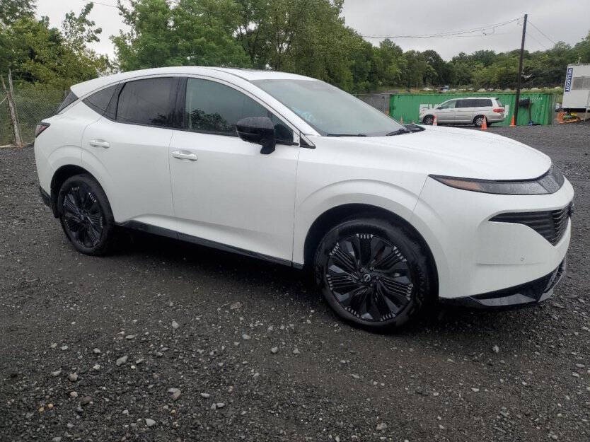 2025 Nissan Murano Image 1
