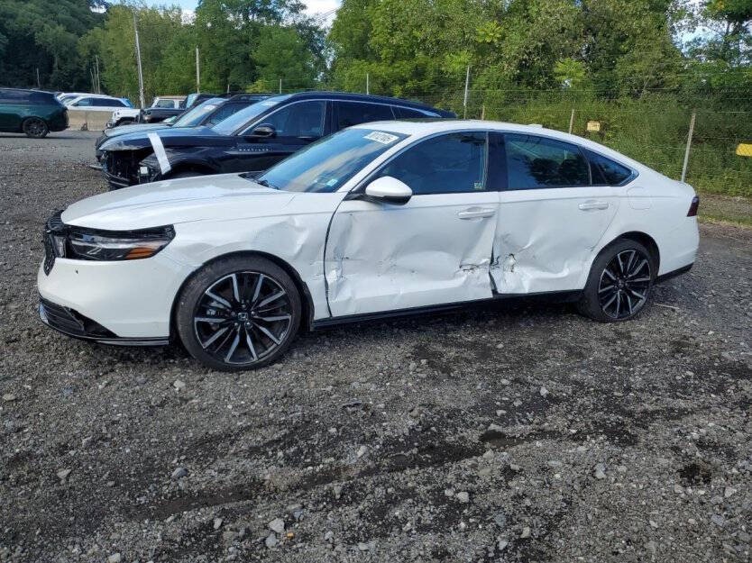 2023 Honda Accord Image 2