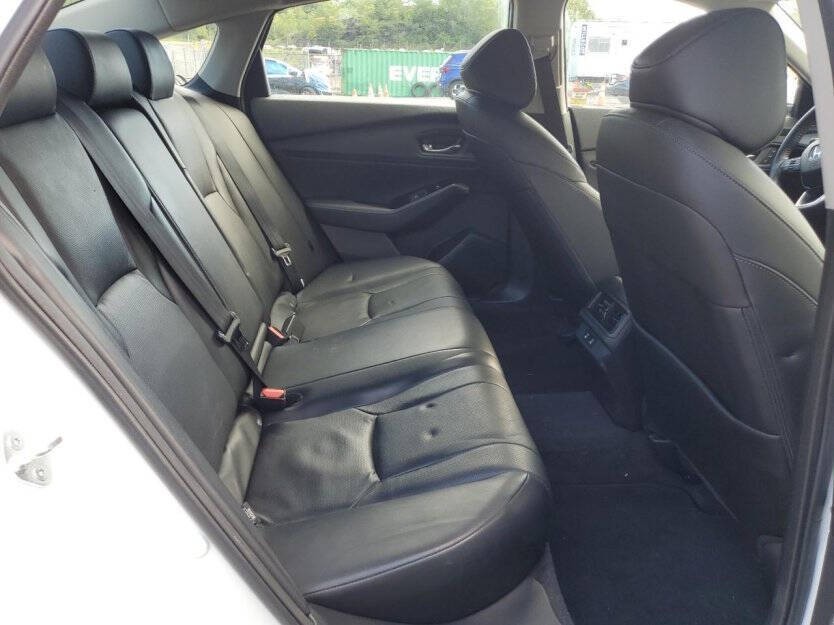 2023 Honda Accord Image 6