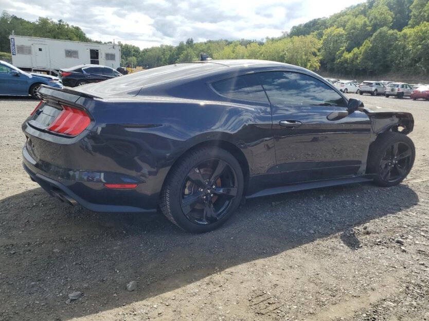 2022 Ford Mustang Image 5