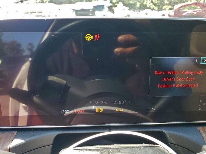 2023 Mercedes-Benz C-Class Image 8