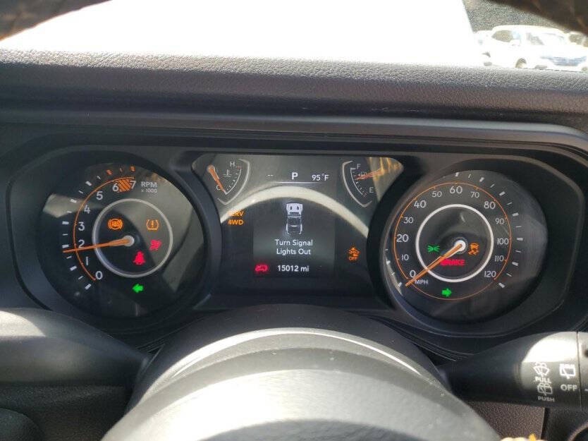2024 Jeep Wrangler Image 8