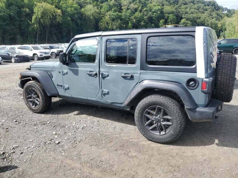 2024 Jeep Wrangler Image 3