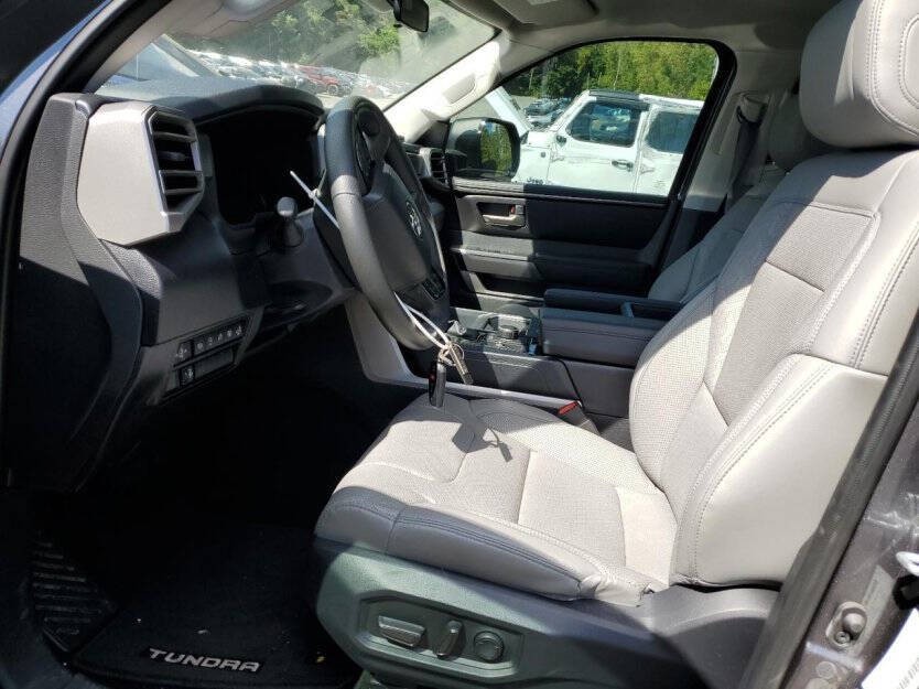 2024 Toyota Tundra Image 6
