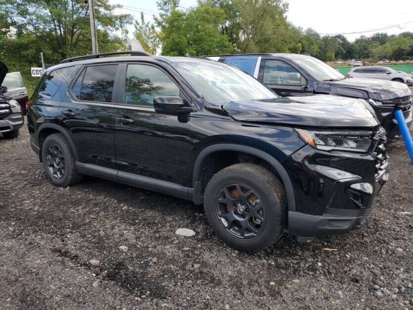 2023 Honda Pilot Image 1