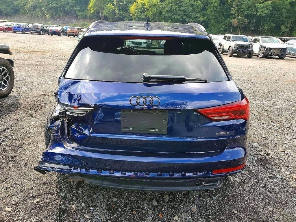 2025 Audi Q3 Image 4