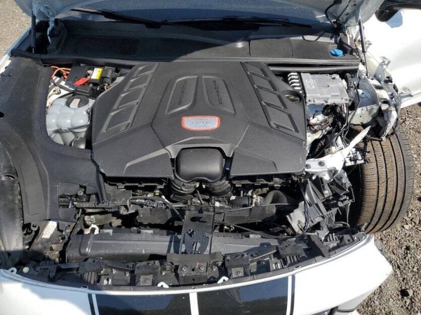 2021 Porsche Cayenne Image 9