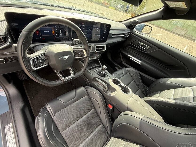 2024 Ford Mustang Image 8
