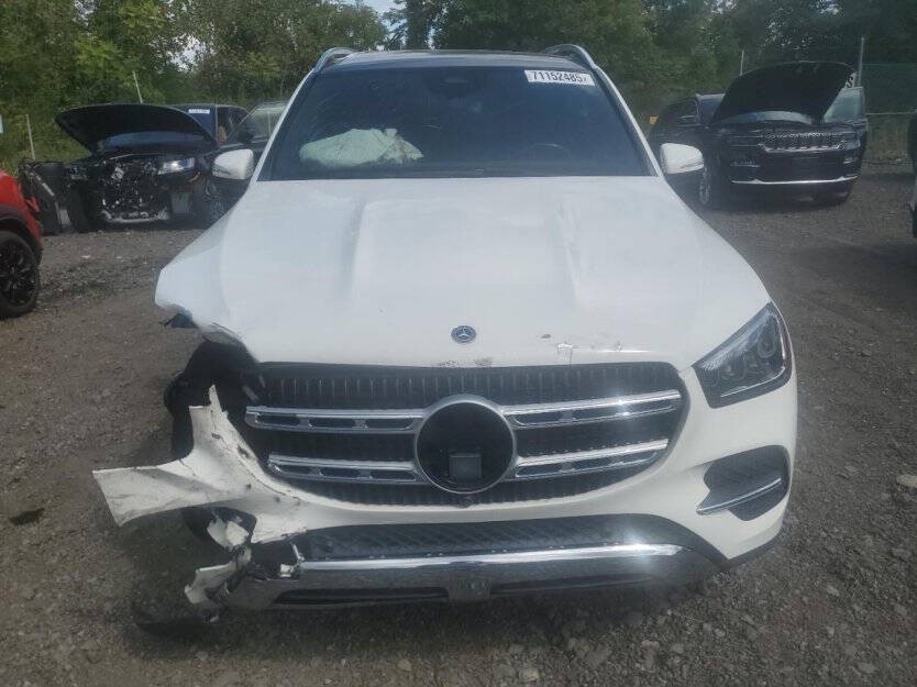 2024 Mercedes-Benz GLE-Class Image 2