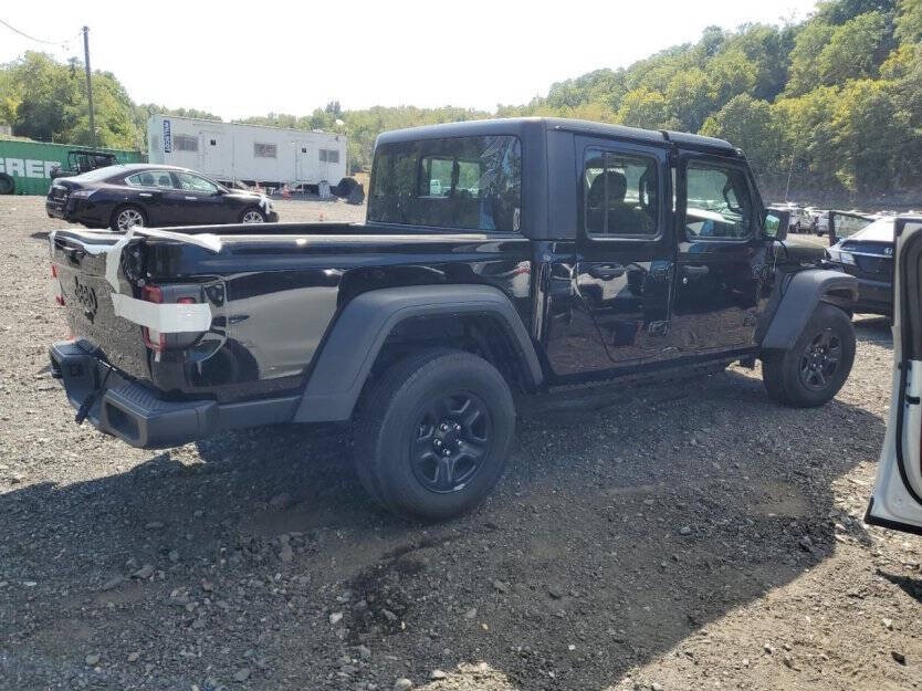 2023 Jeep Gladiator Image 4