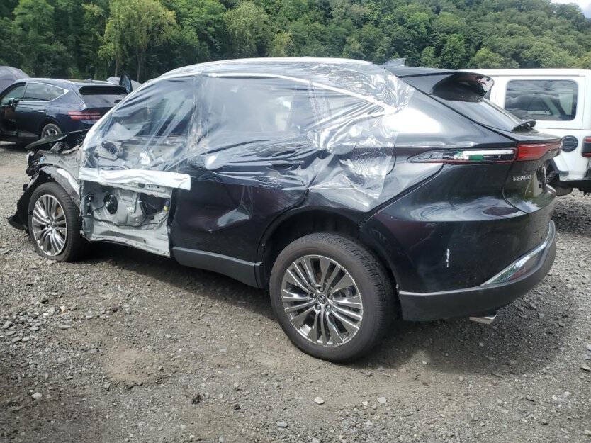2024 Toyota Venza Image 4