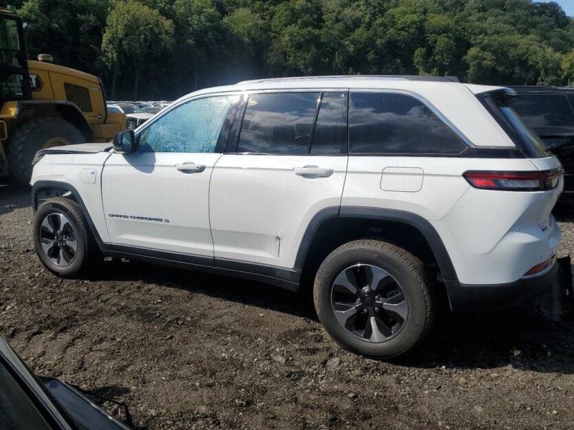 2023 Jeep Grand Cherokee Image 4