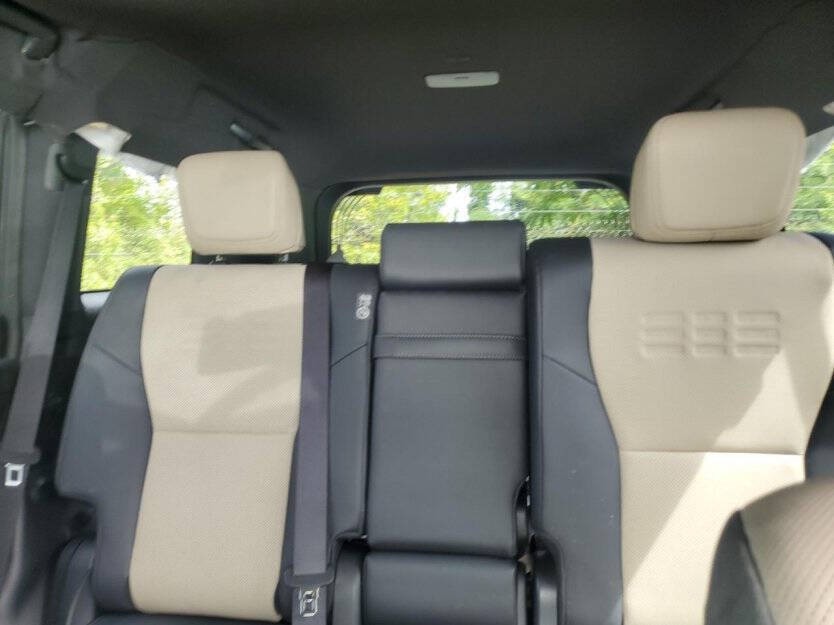 2024 Lexus GX Image 7